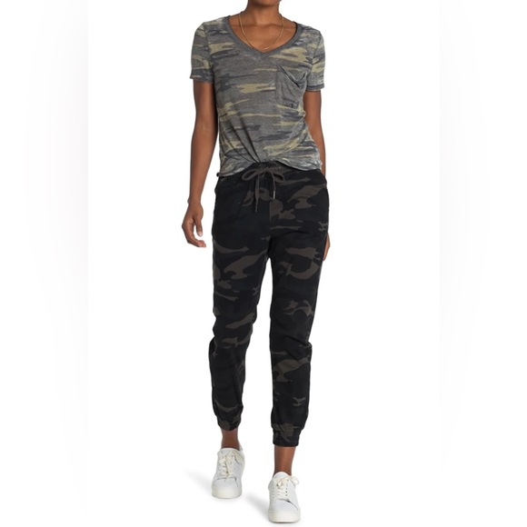 Nordstrom Rag Supply Camo Print Joggers - Picture 10 of 11